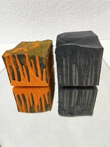 Unter-Be-Wusst-Sein / Acryl/Gips auf Spiegel, ca. 21 x 30 x 8 cm